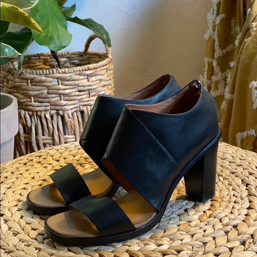 Modern Vintage Sandals
